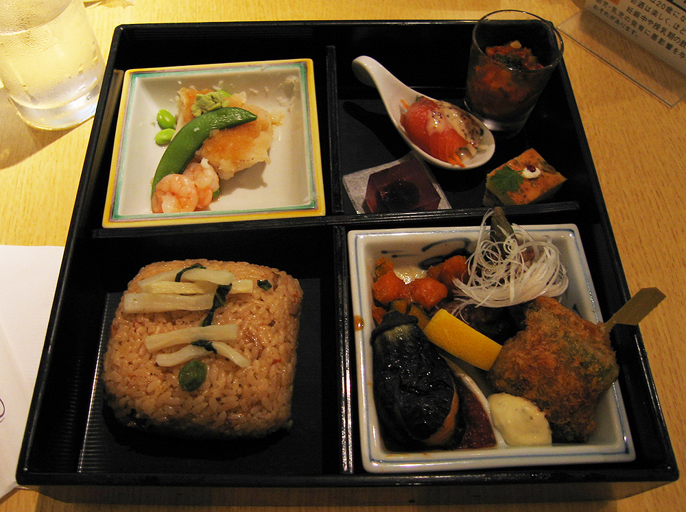 f:id:Golden_Jackal:20080608135840j:image:w300:right