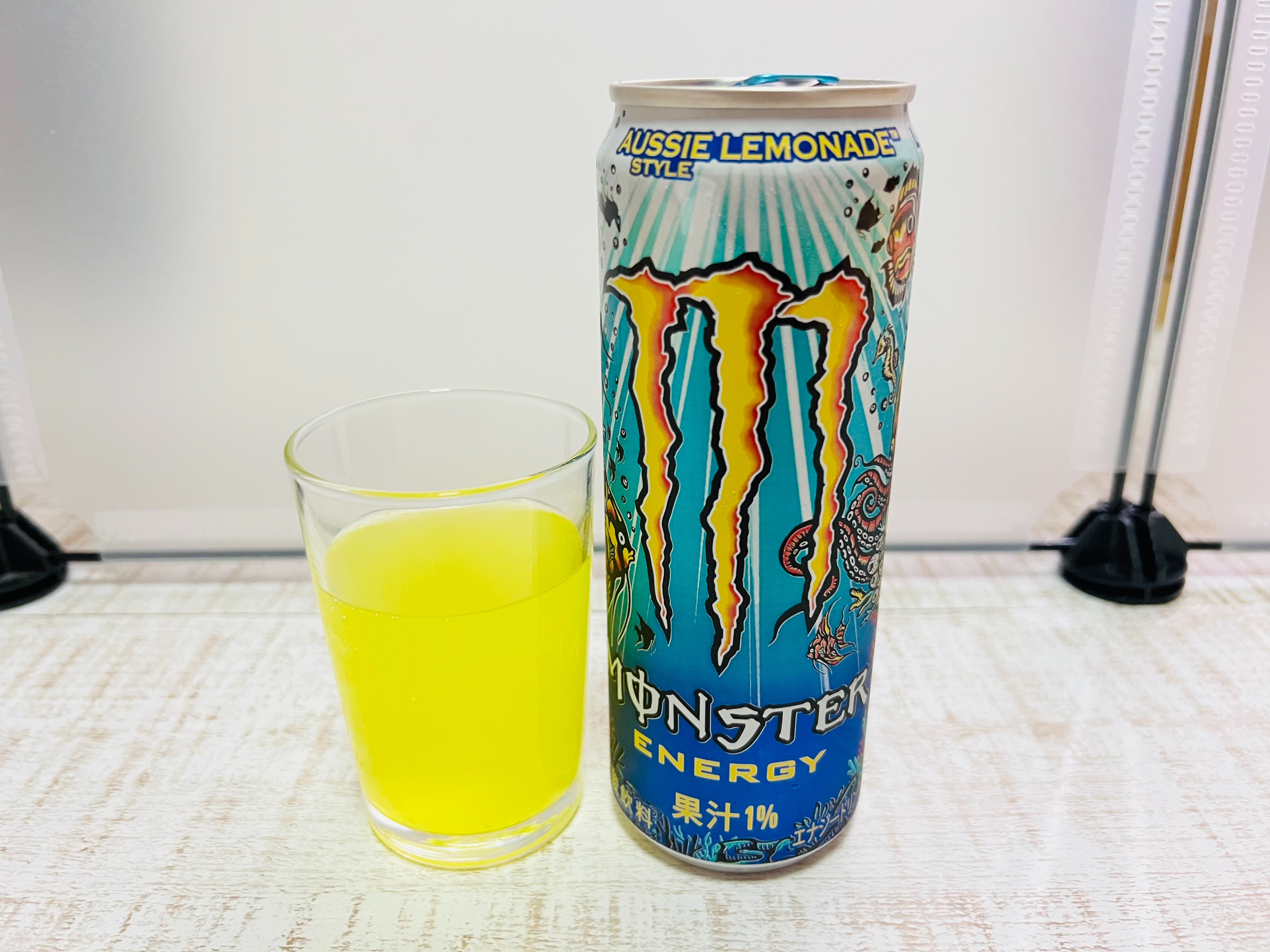 Monsterエナジー オージースタイルレモネード 発売前特別ボックス モンスターエナジー、甘みと酸味が絶妙な「オージースタイル