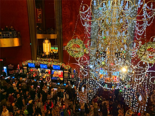 クリスマス仕様のラジオシティー内部