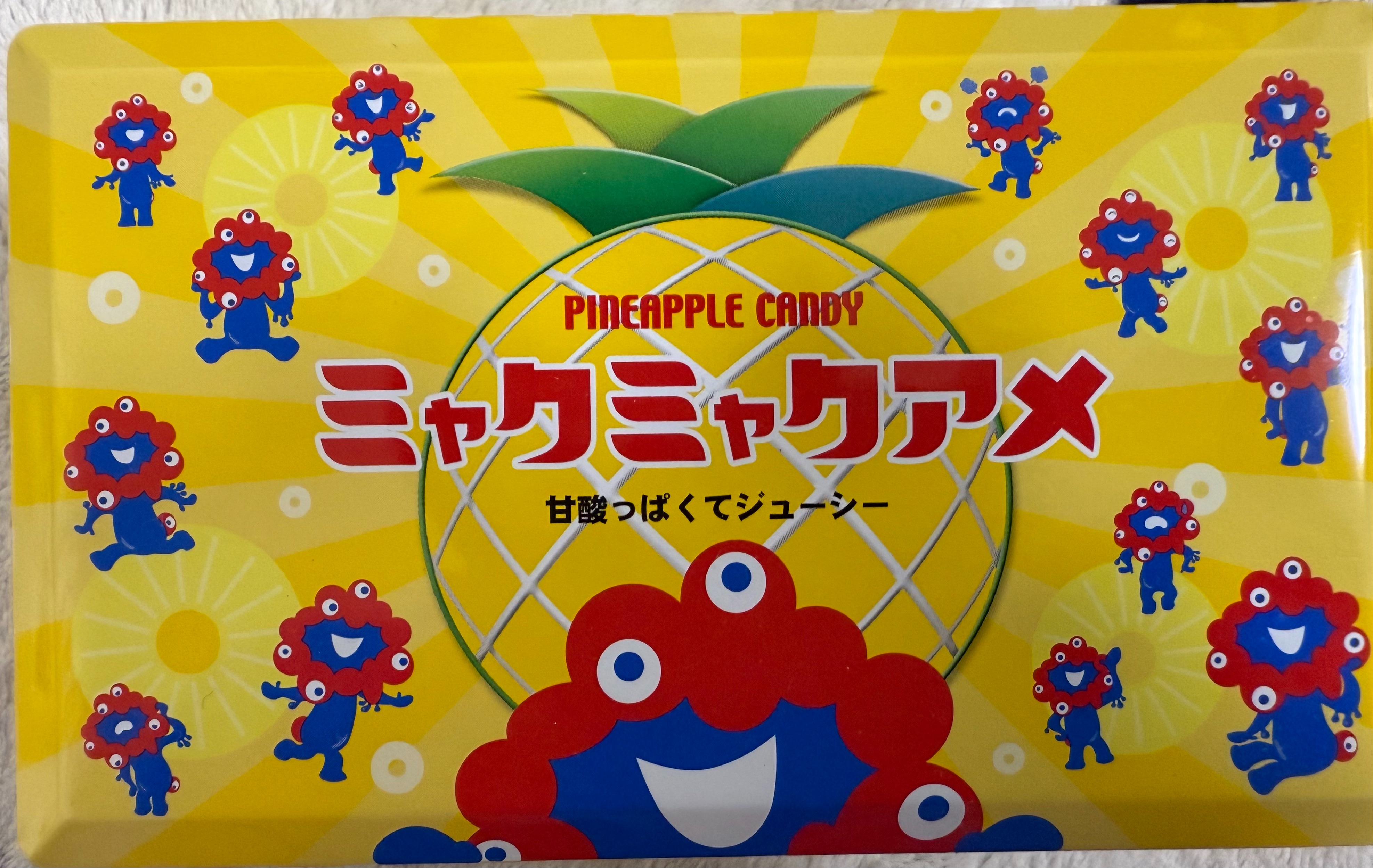 ミャクミャクグッズコレクション① ミャクミャクのパインアメ缶