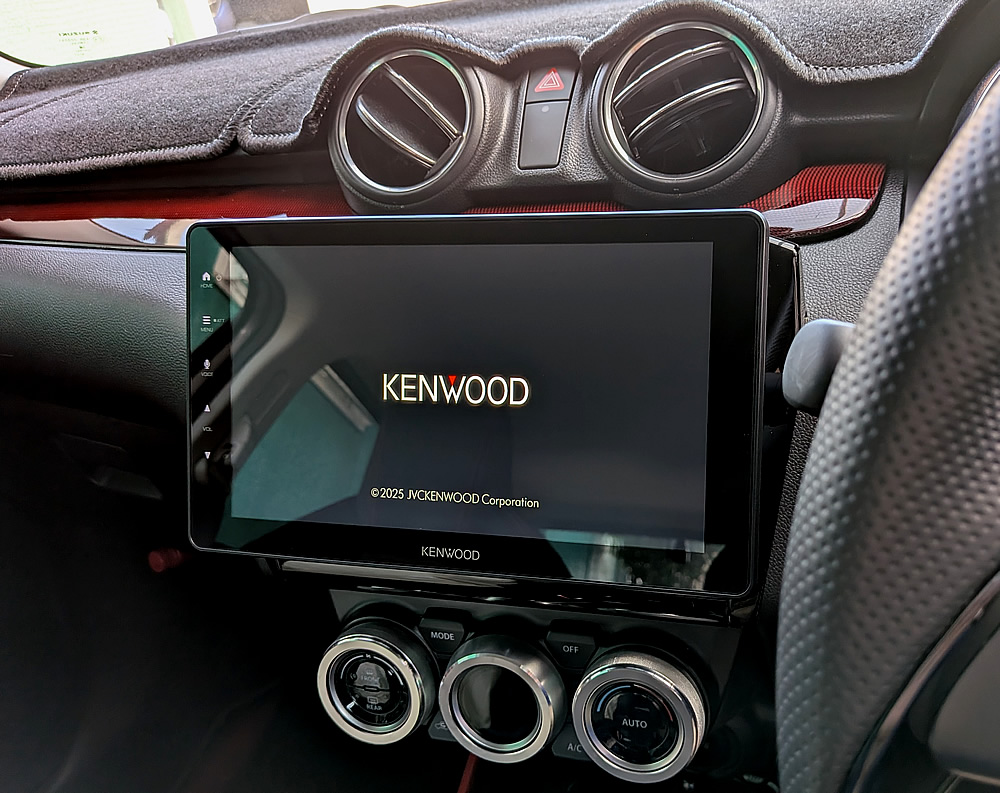 スイフトスポーツ ZC33S：純正ディスプレイオーディオをKENWOOD