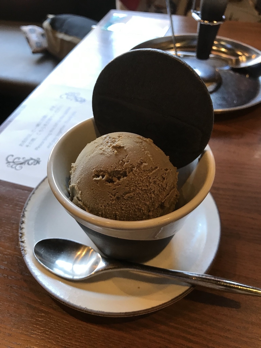 茶房素心　加賀棒茶アイス