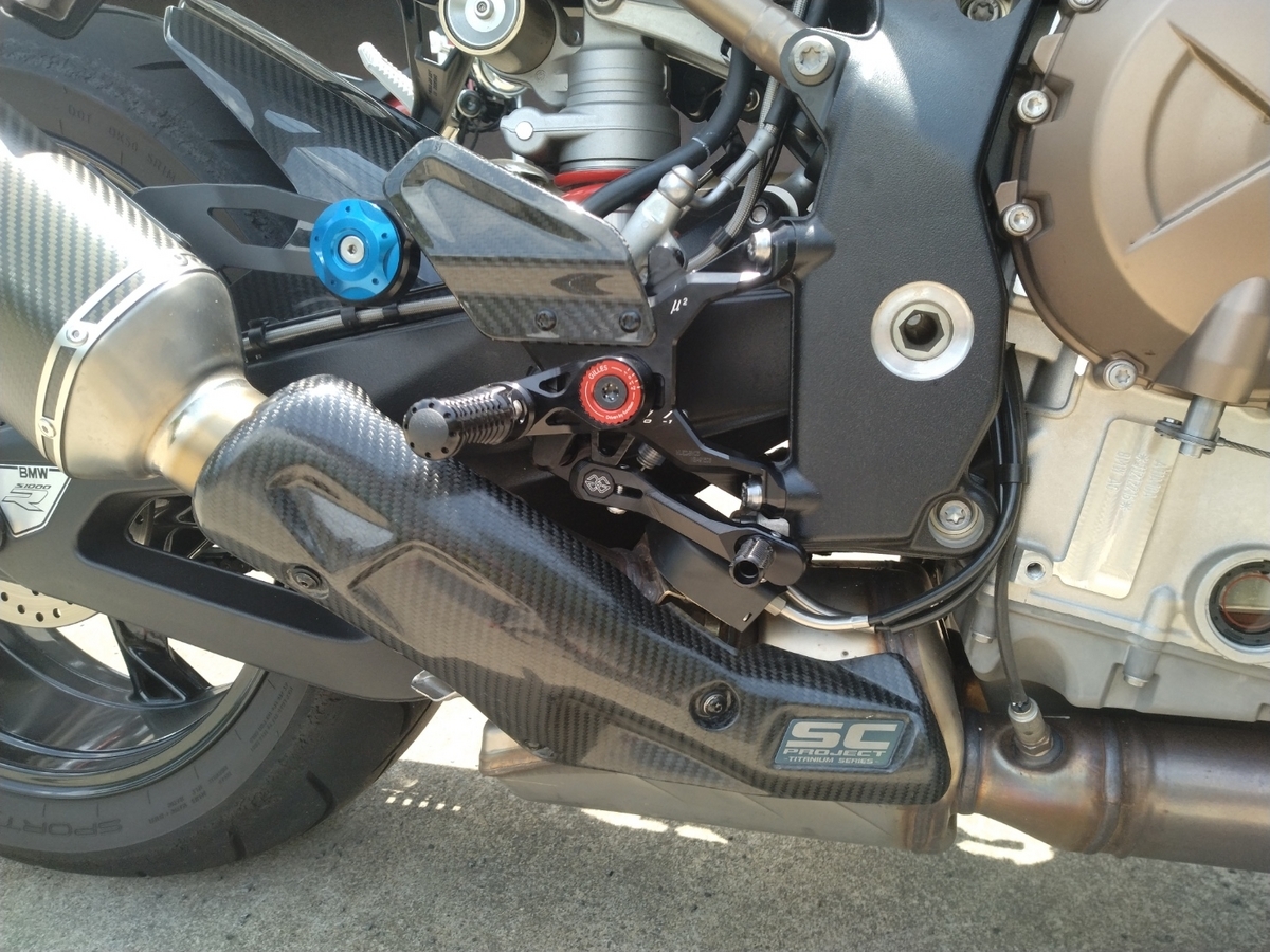 S1000RR ギルズツーリング バックステップ - Riding on motorcycle S1000RR ギルズツーリング バックステップ - Riding on motorcycle