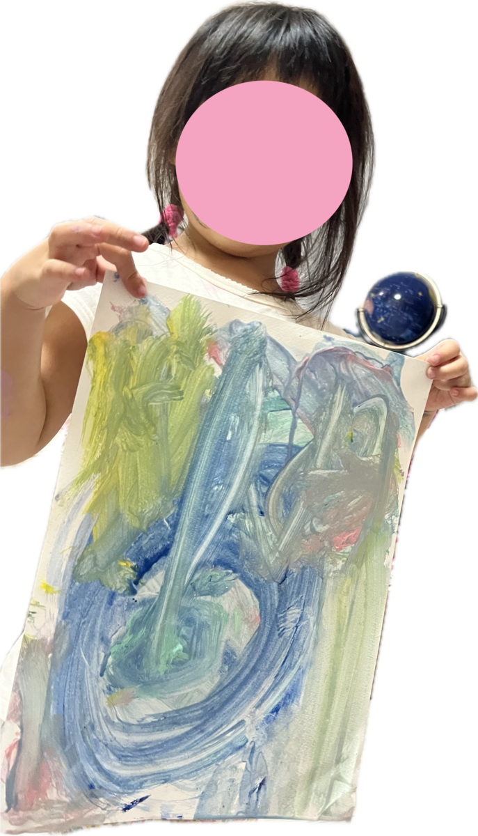 4歳の絵の具遊び