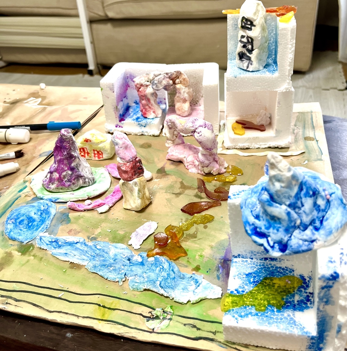 5歳の絵の具遊び