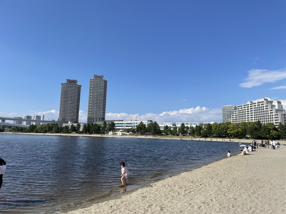 お台場の海で遊ぶ