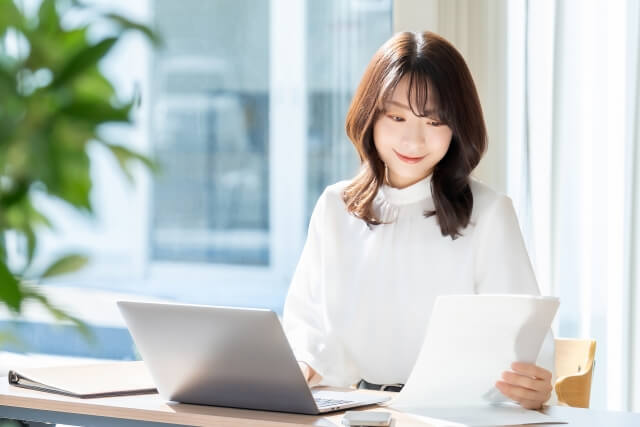 子育てママの転職で年収250万円アップした方法｜交渉のコツとは？
