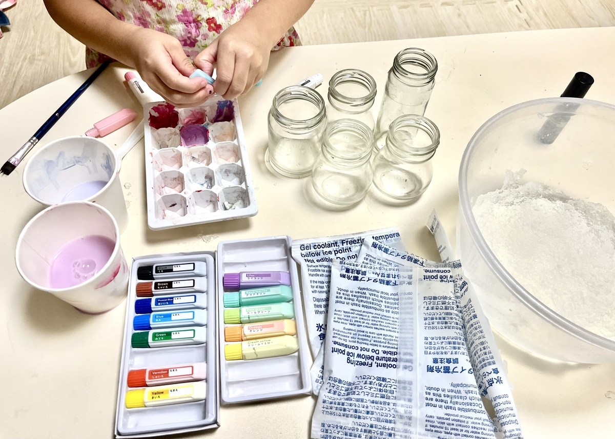 保冷剤を捨てないで！誰でもできる芳香剤の作り方と活用アイデア