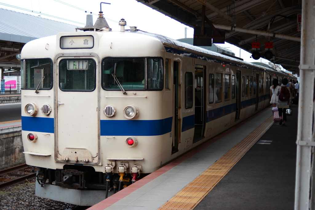 f:id:Henyoro:20180912165215j:plain 下関駅415系