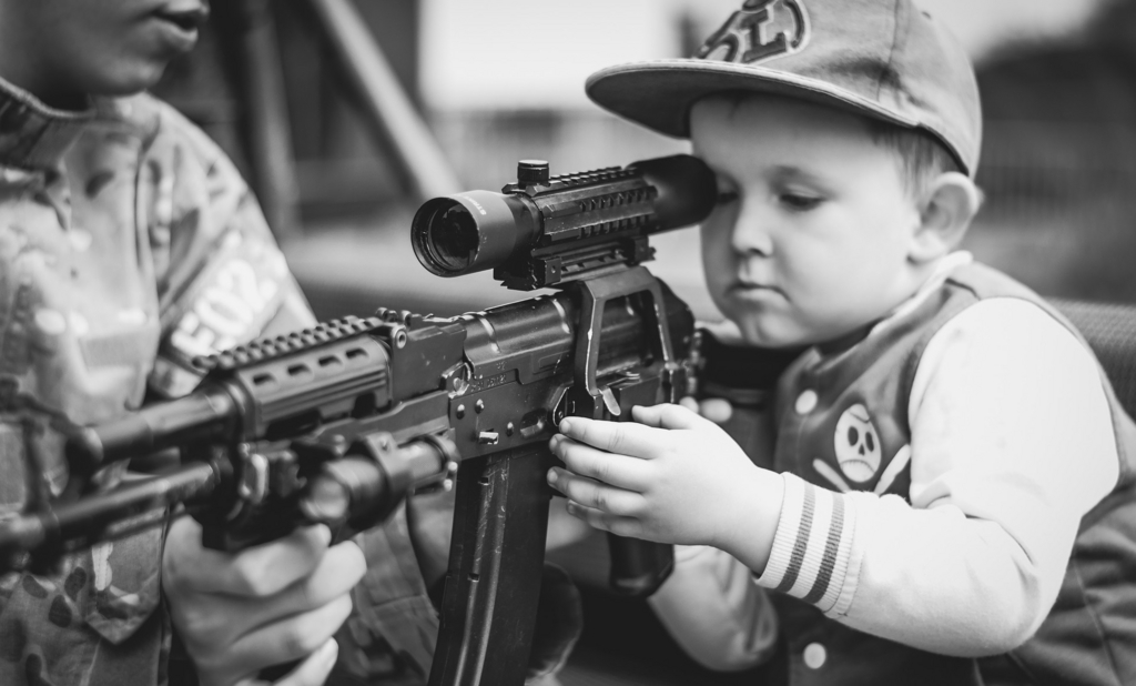 子どもによる銃の事故