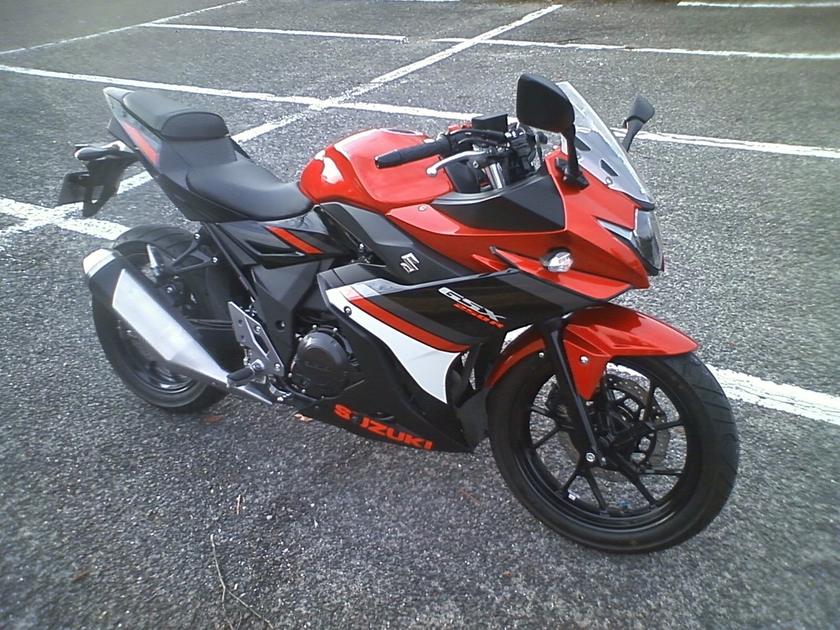 バイク 新しい相棒GSX250R!そして、ありがとうGSX-R125! - Hidesukeの 