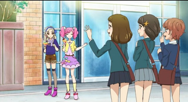 アイカツ！シリーズにおける色ちがい、同型ドレスの歴史 - アイカツ