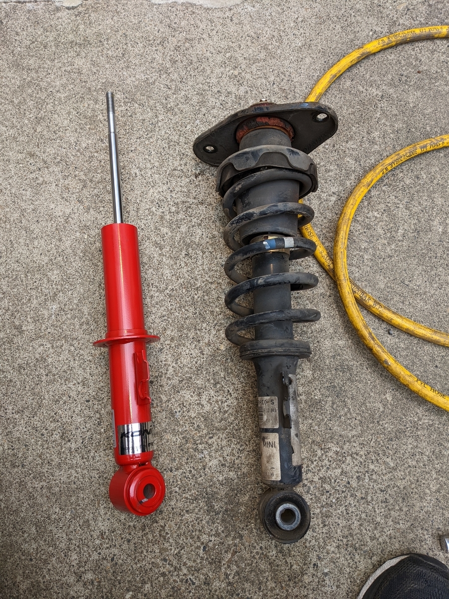 OHLINS オーリンズ ショックアブソーバー NV350 キャラバン フロント