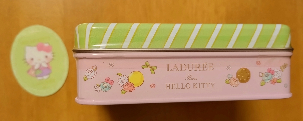 レア♥LADUREE ハローキティ クッキーセット 限定ステッカー付き】ハローキティ サブレ12枚入り ｜ラデュレ