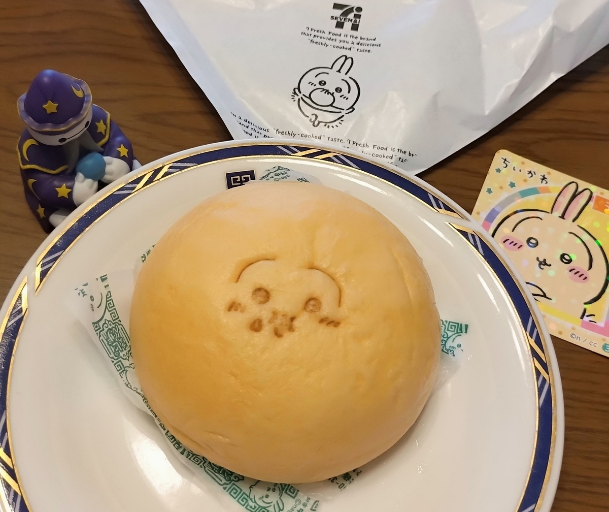 ちいかわ×セブンイレブン。中華まんも可愛すぎ！ - ひろとカフェと