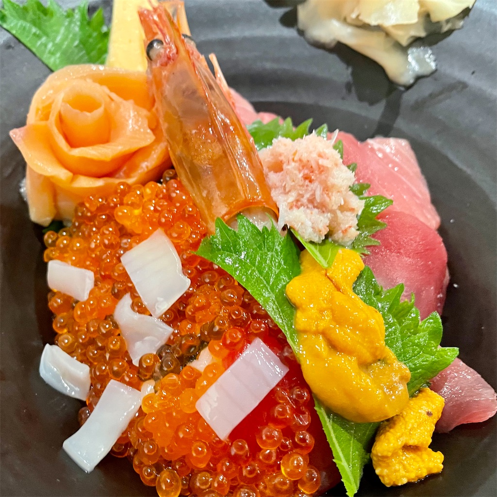豊洲 豊洲市場でランチ おすすめの海鮮丼は 山はら で決まり Kimama日誌