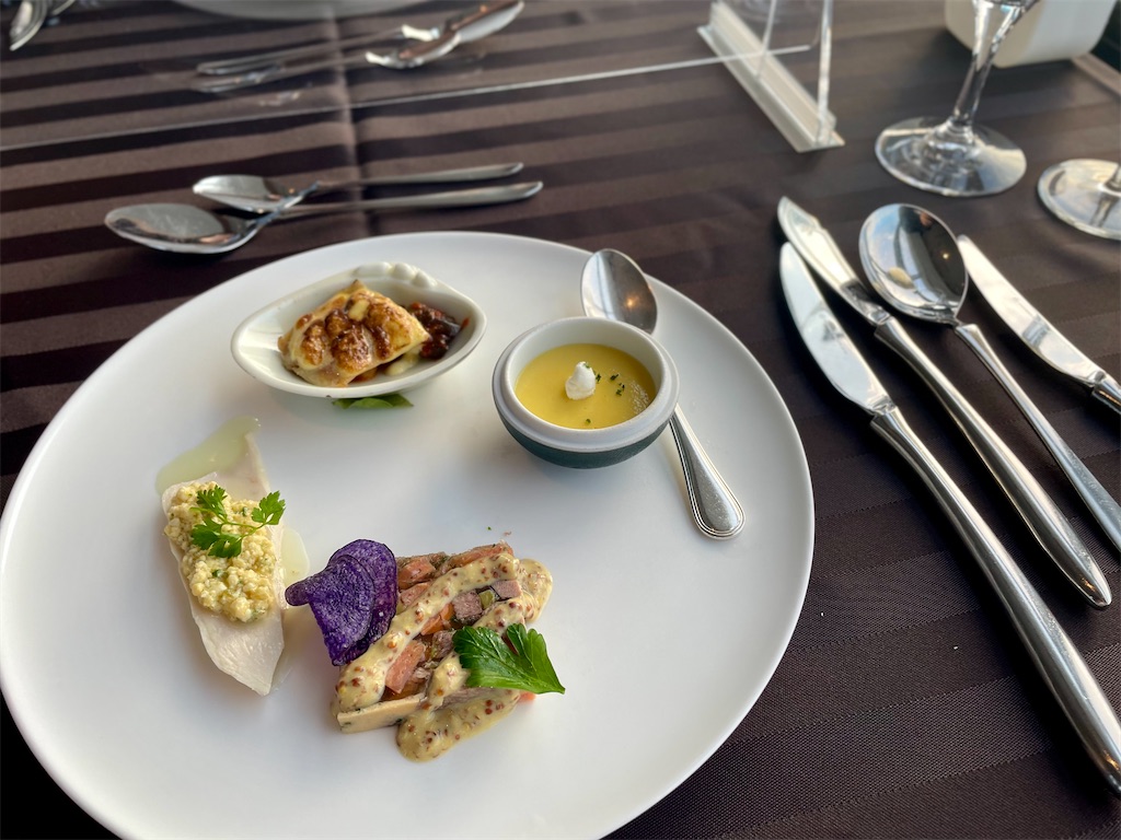 f:id:Hiromi2020:20220826080625j:image f:id:Hiromi2020:20220826080625j:image