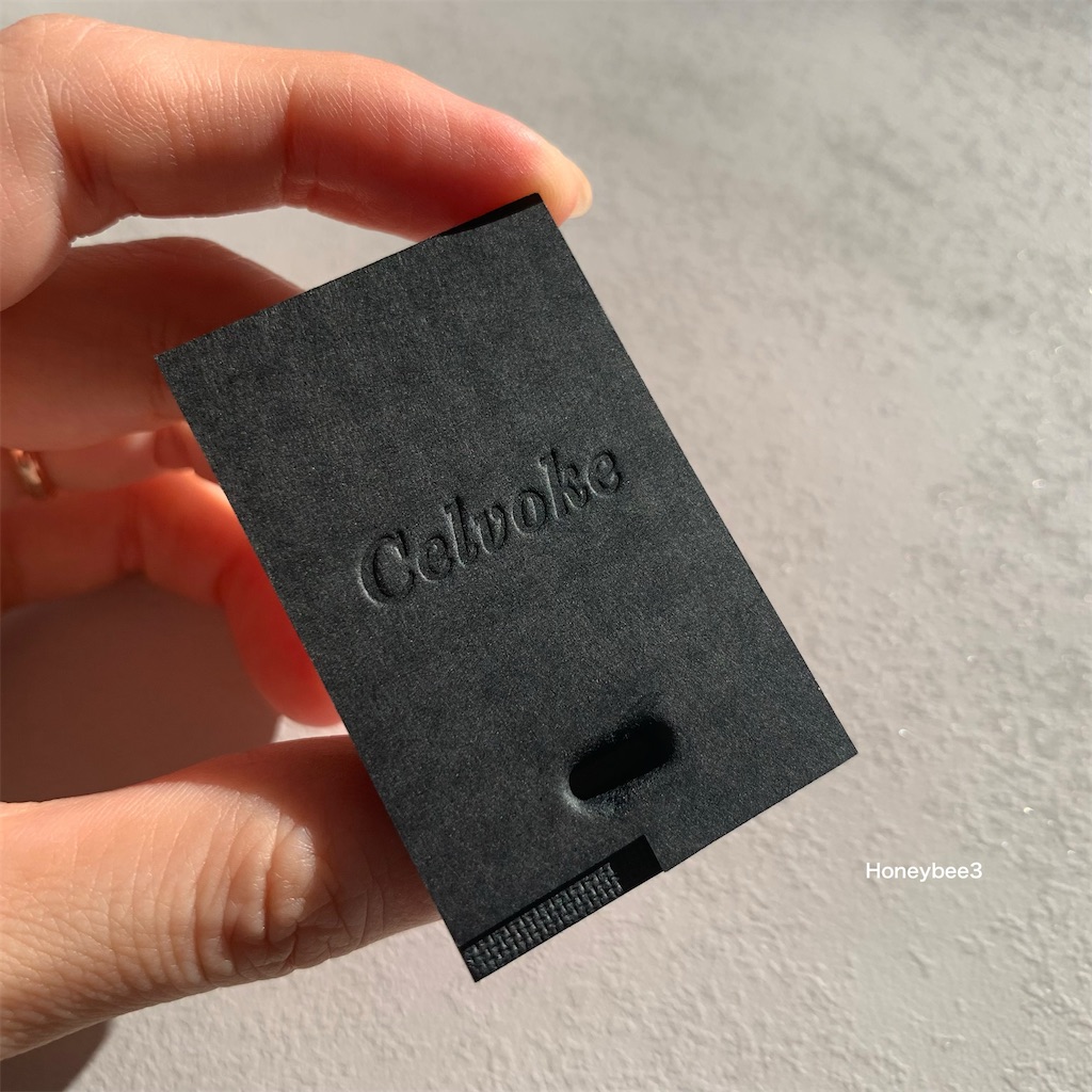 Celvoke ヴァティックアイズ　03 フロスティピンク 口コミ　レビュー　スウォッチ　シングルアイシャドウ