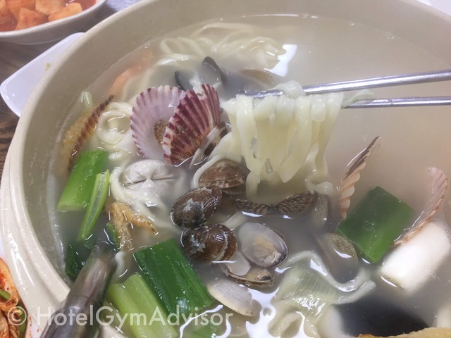 カルグクス