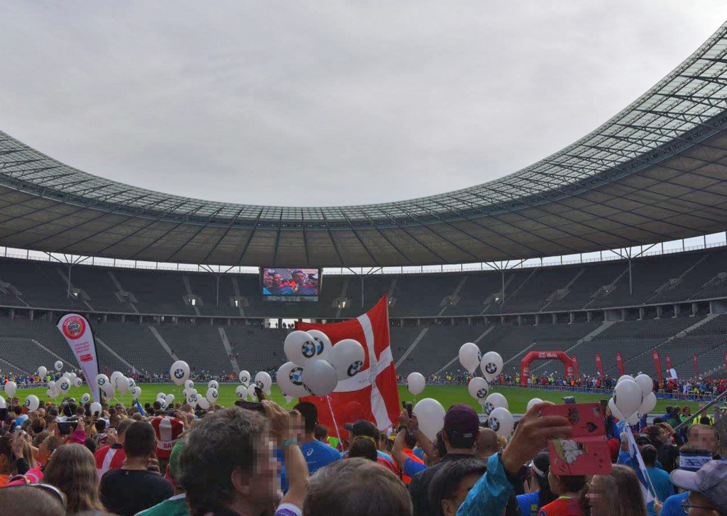 最高のランと朝食が 無料で楽しめる神イベント Breakfast Run In Berlin 餃子ランナーは電子機器の夢を見るか