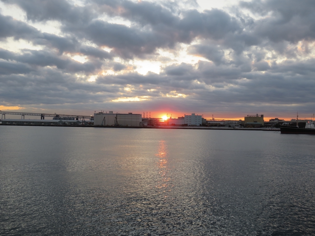 f:id:ICHIZO:20190101065759j:plain
