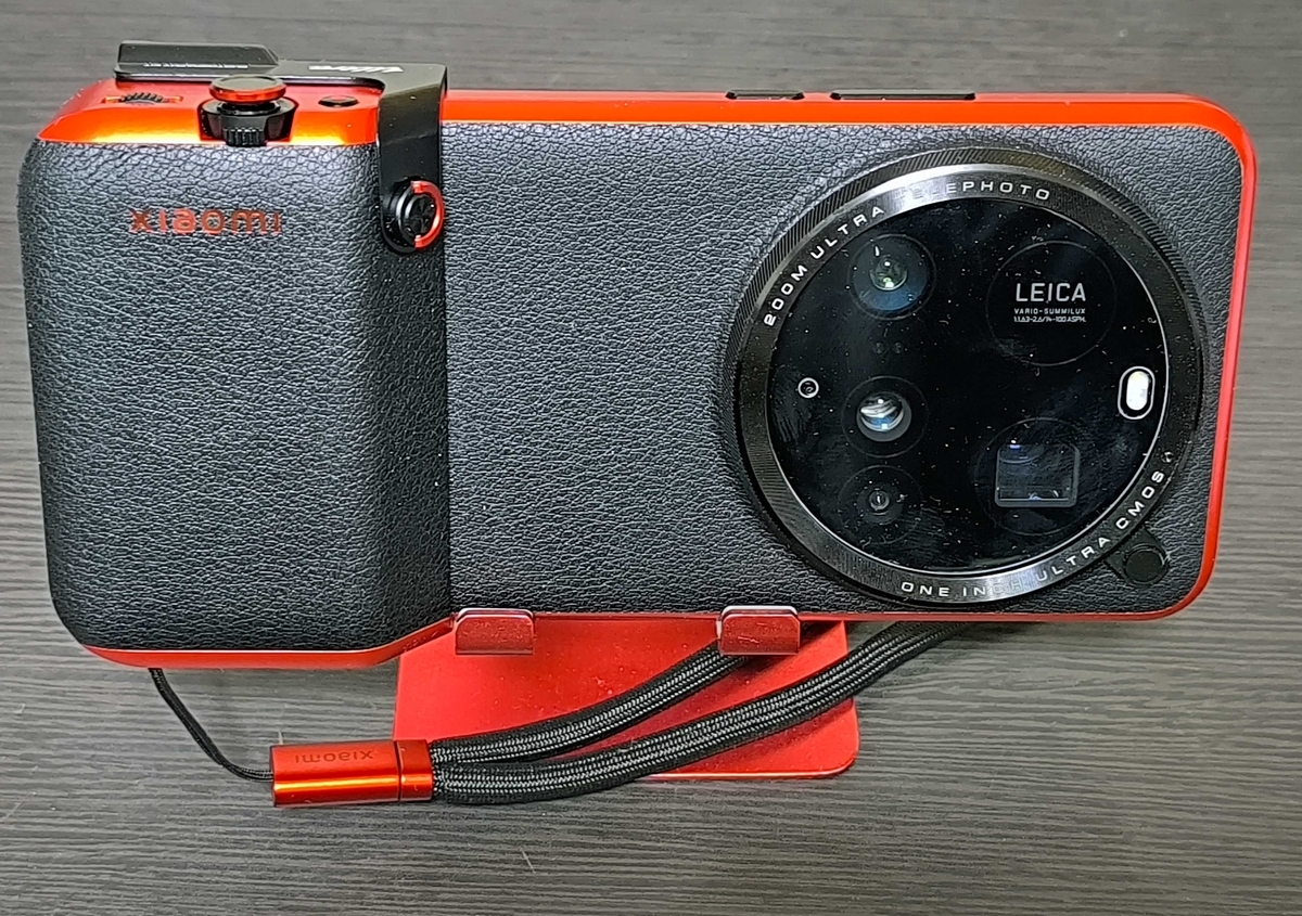 中古】Xiaomi 国内版【SIMフリー】 Xiaomi 15 Ultra (フォトグラフィー