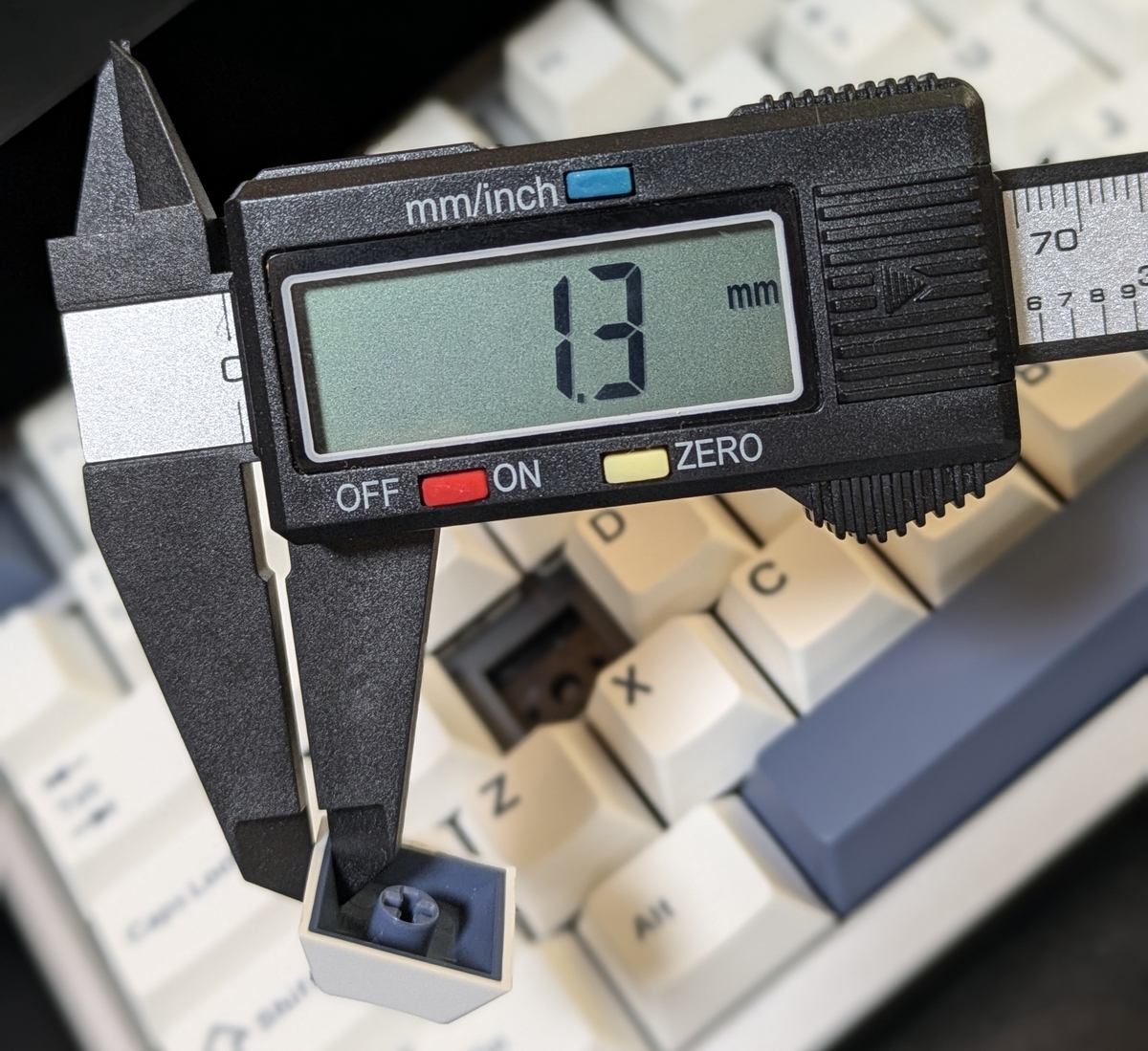 キーボードレビュー】EPOMAKER P75の完成度が高すぎた！打鍵感