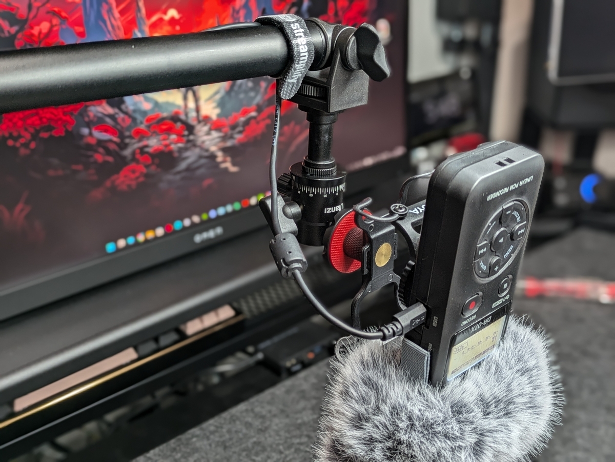 streamplify「MOUNT LIFT」で快適なマイク環境を実現！配信機材の高さ