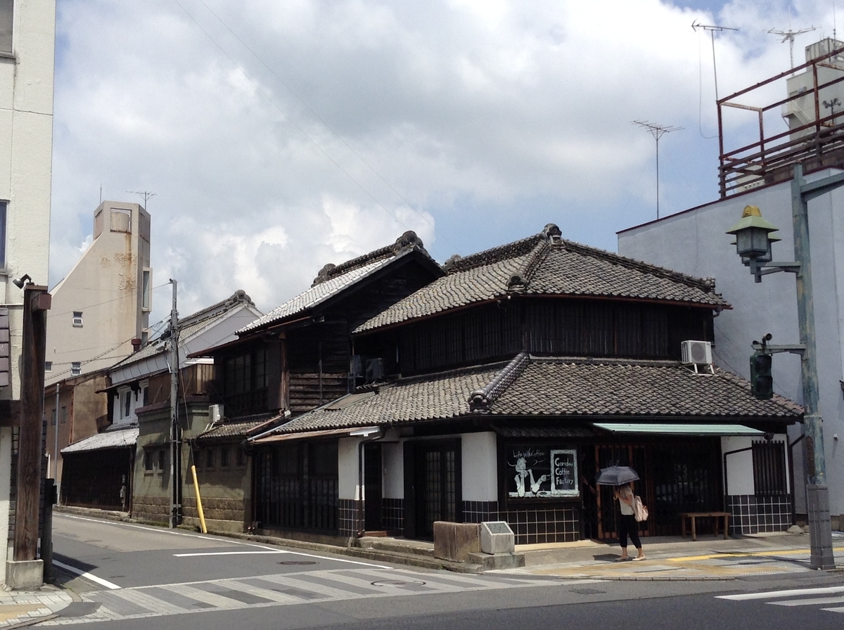 f:id:Iledelalphabet:20190626214713j:plain