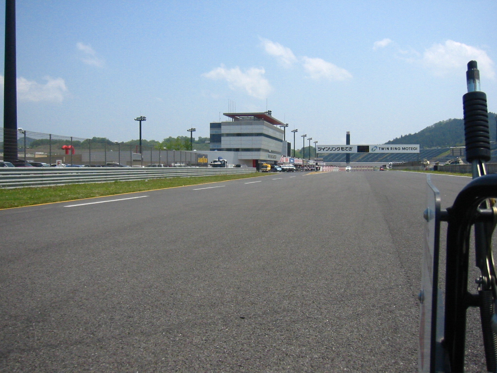 f:id:Imamura:20050515125006j:plain