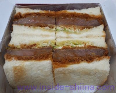 グリルスイス（銀座スイス）の牛カツサンド見た目2