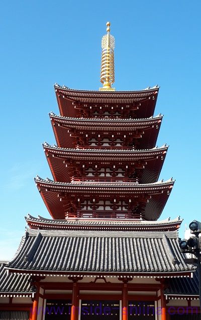 浅草寺の五重塔