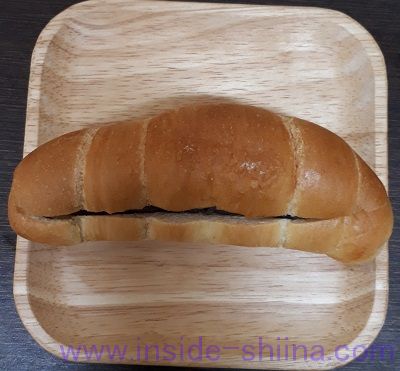 塩パン屋の生クリーム小倉パン