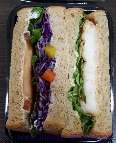 ロカボサンド チキンカツとキャベツ見た目