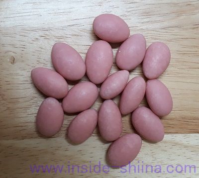 アーモンドストロベリーチョコレート（イヌリン使用）見た目