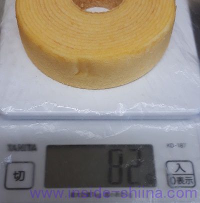 ミニストップ しっとりバウムクーヘン重量