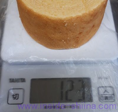 ミニストップ ふんわり極厚バウムクーヘン重量