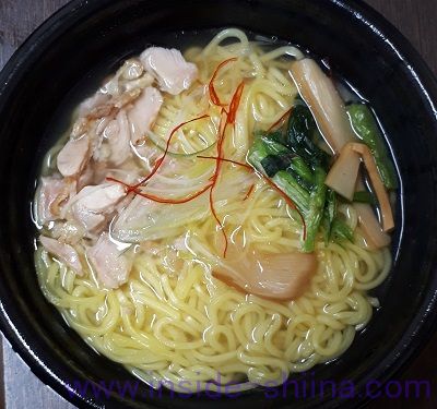 鶏の旨み塩ラーメン見た目