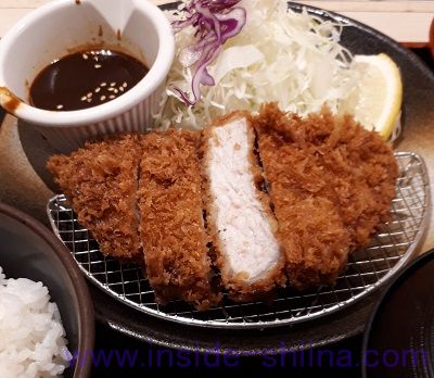 味噌厚切りロースかつ定食（税込780円）