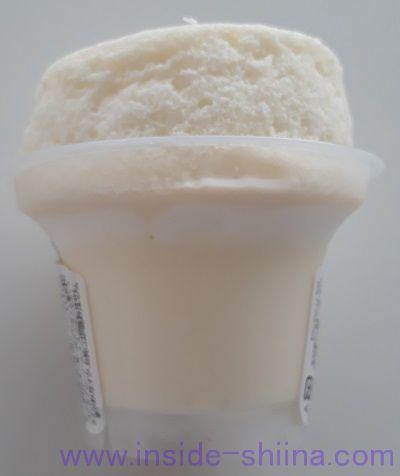 まっ白ミルクのスフレ・プリン（ファミマ）中身