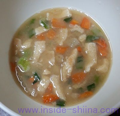 豚汁(アマノフーズ)見た目