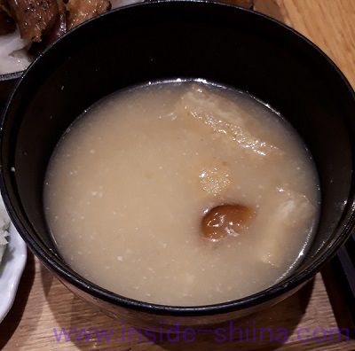 うまやの楽屋 お味噌汁2