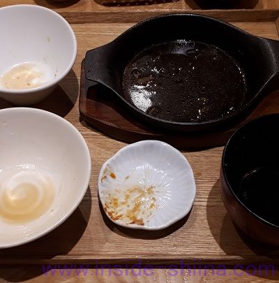 うまやの楽屋 有楽町店の「厚切りトンテキ定食」完食