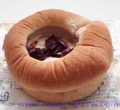 ブランのクランベリー＆チーズクリーム 見た目