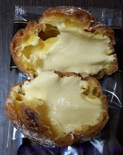 濃厚バニラカスタードのシュークリーム(セブン) 中身