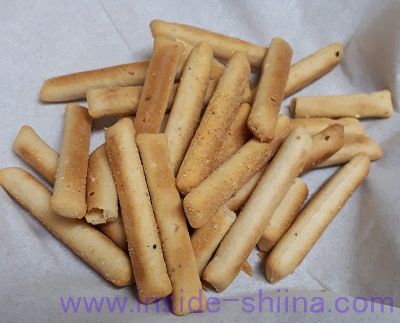 無印の糖質オフ！ノンフライスナック ガーリック&バター（Non Fried Snack Garlic & Butter）見た目