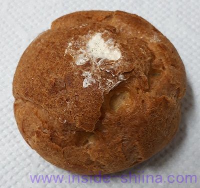 あんこと黒蜜のシュークリーム（ファミマ） 見た目