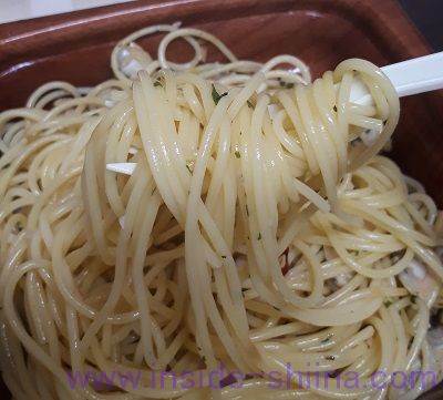 ボンゴレスパゲティ（ファミマ） 麺