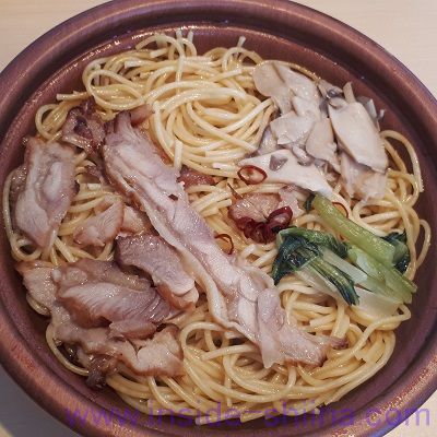 鶏肉！きのこ！和風！（ローソン） 見た目