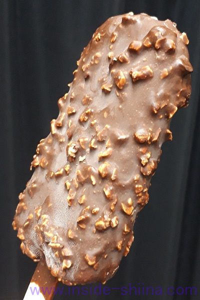 ぎっしりアーモンドチョコレートバー 見た目